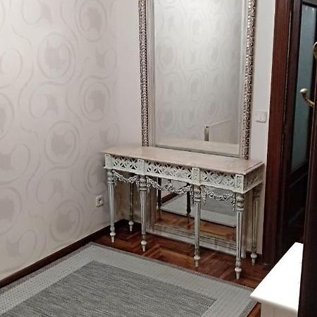 Vivienda 3 Dormitorios Zona Balaidos-Pza. America ヴィーゴ エクステリア 写真