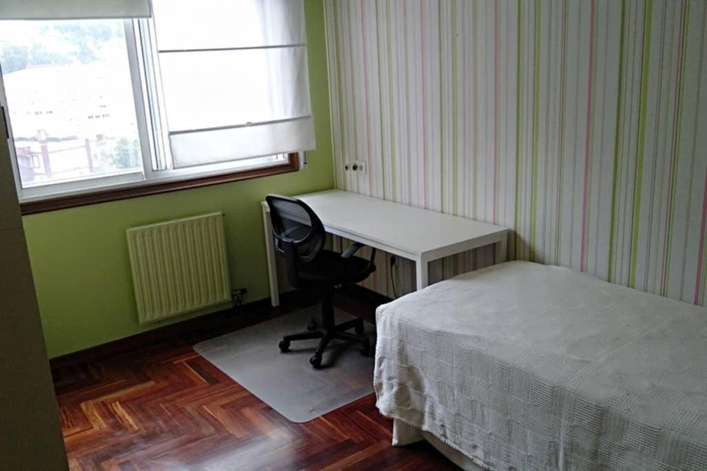 Vivienda 3 Dormitorios Zona Balaidos-Pza. America ヴィーゴ エクステリア 写真