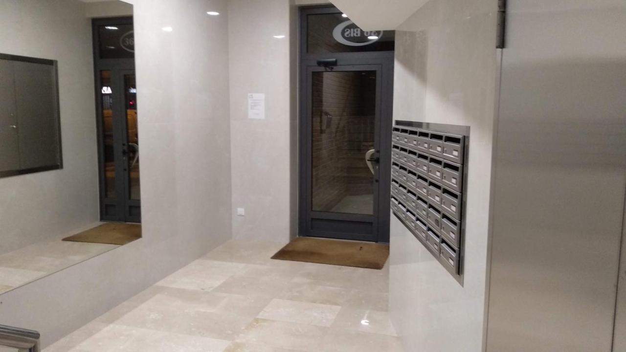 Vivienda 3 Dormitorios Zona Balaidos-Pza. America ヴィーゴ エクステリア 写真